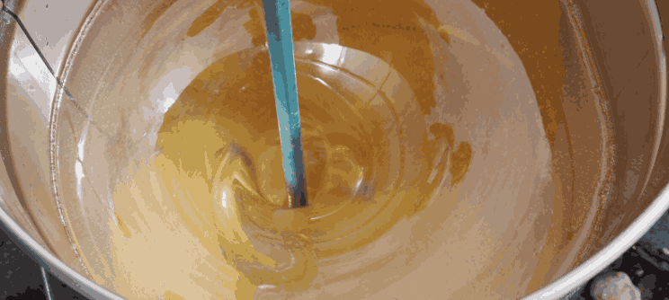 گریس ماشین اصلاح افزایش دهنده نرمی حرکت تیغه ها
